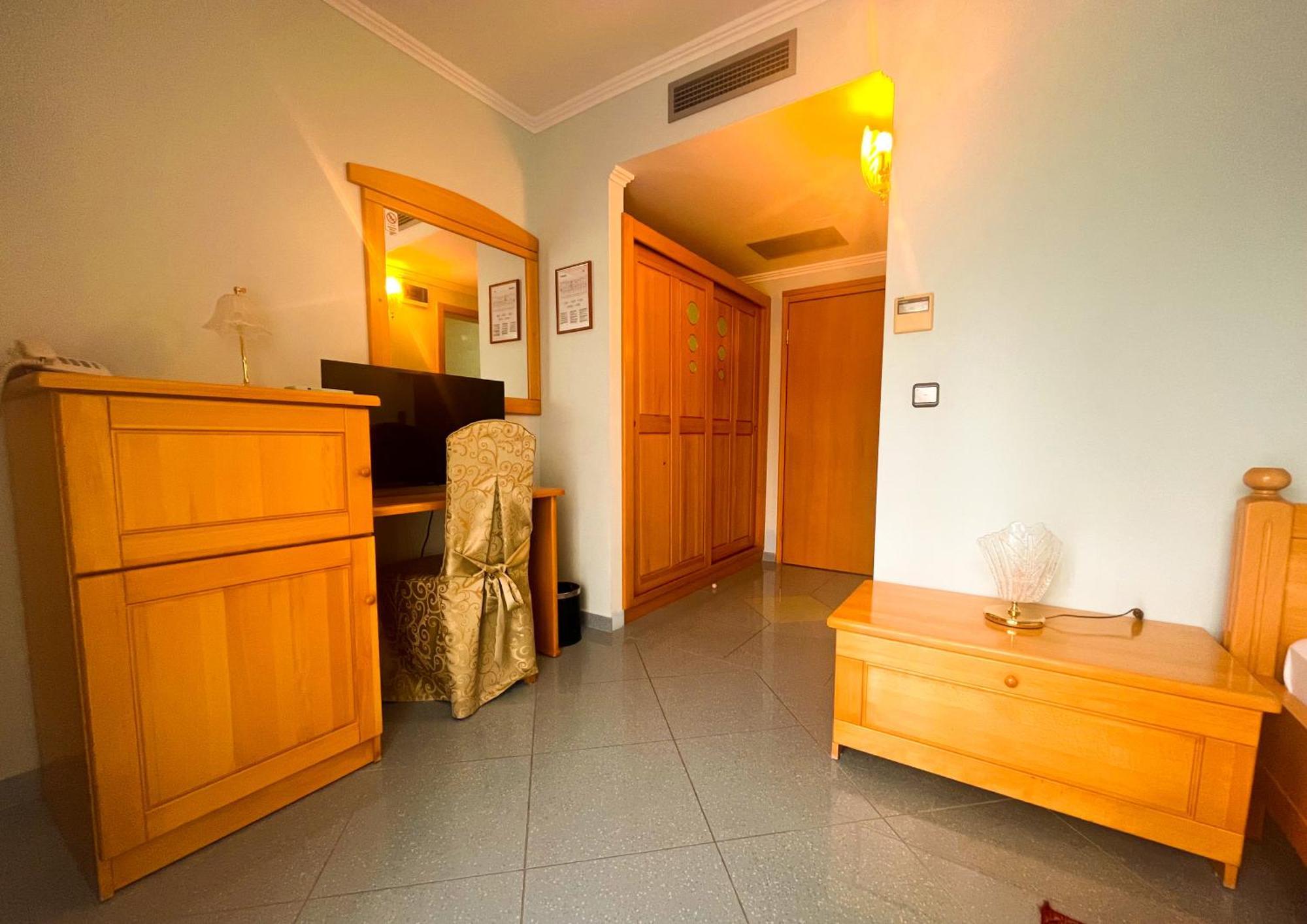 Hotel Miramare Vodice Pokoj fotografie